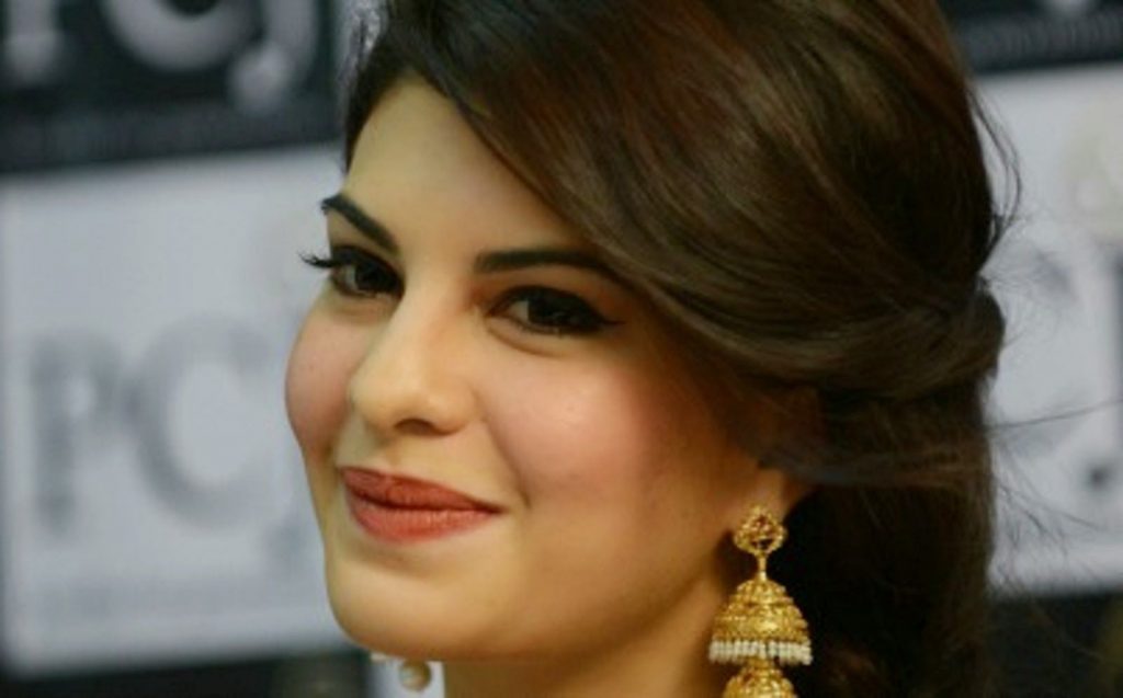 Beauty Look And Hot Smiling Image Of Jacqueline Fernandez
