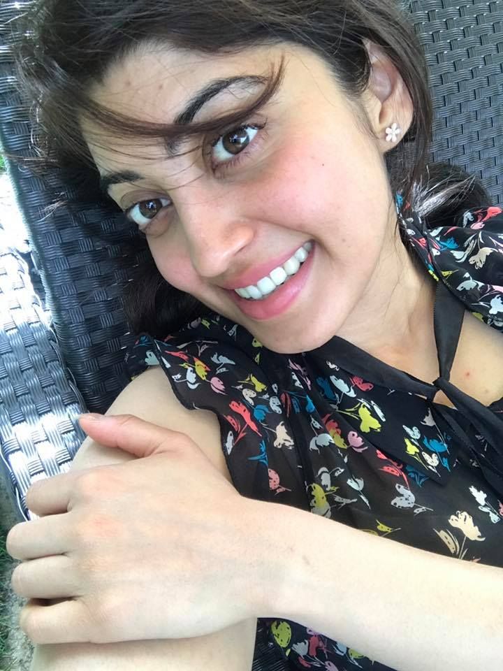 Praneetha Sex Picture - Pranitha Subhash Latest Pictures And HD Wallpapers - IndiaWords.com