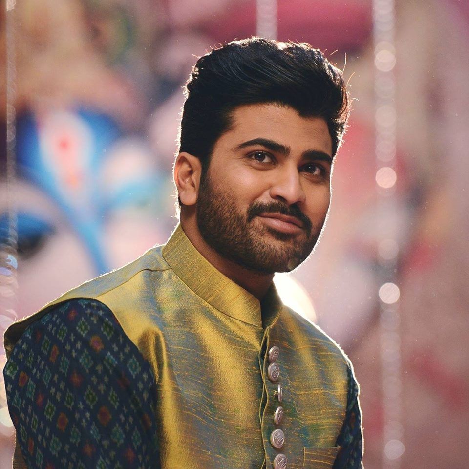 Cool And Cute Smiling Image Of Sharwanand