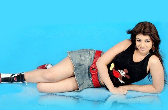 Hot Sexy Picture Of Ayesha Takia