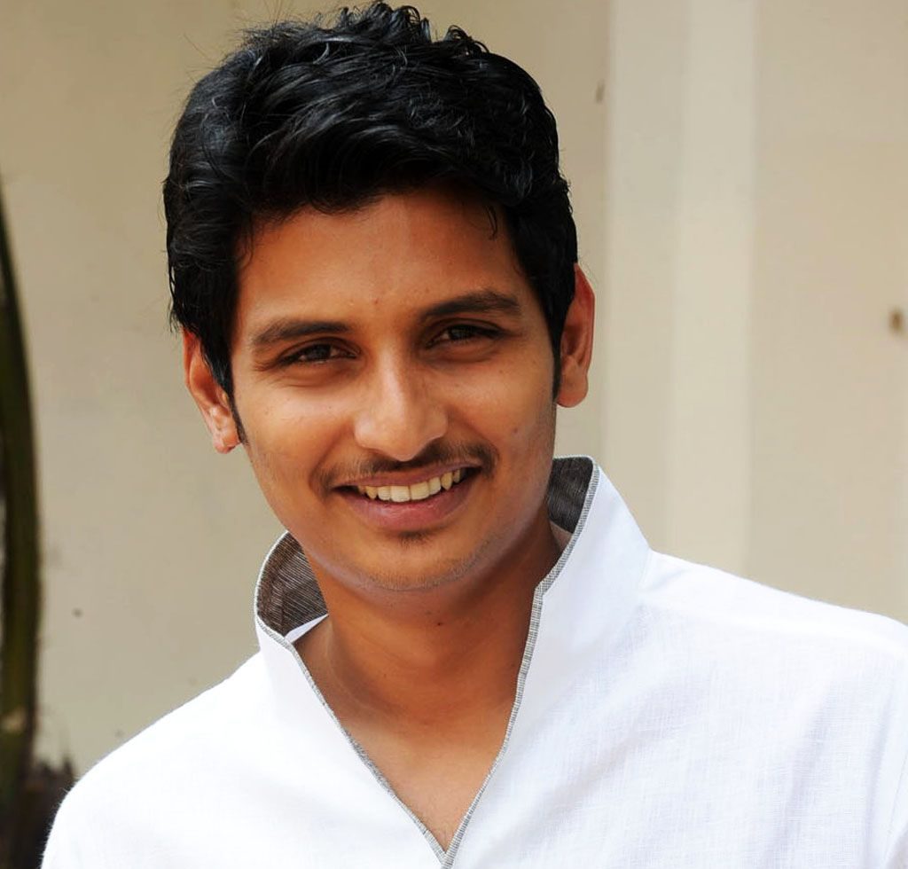 Jiiva Cute Smiling Photos