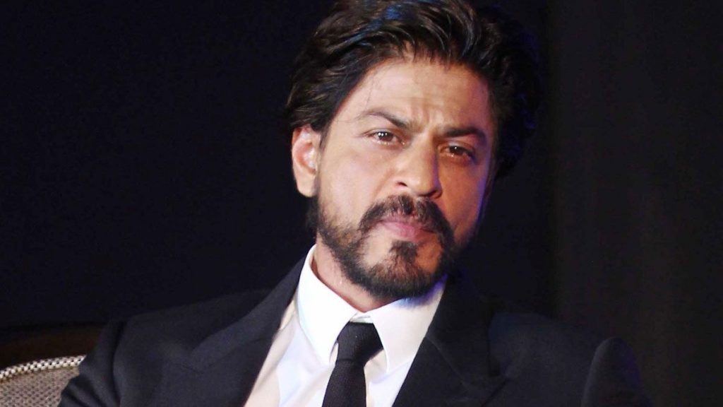 New Style And Beard Pics Of Shah Rukh Khan