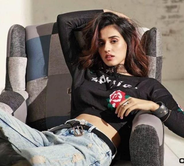 Disha Patani 50 Beautiful Images And HD wallpapers - IndiaWords.com