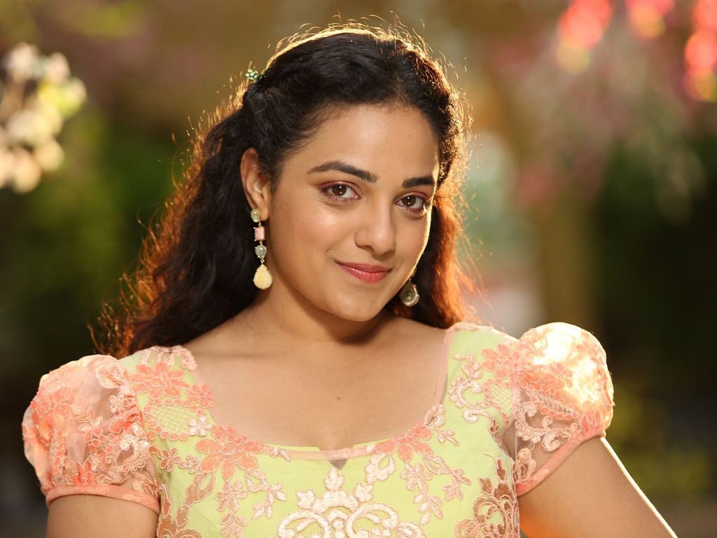 Very Cute Dress Pics Of Nithya Menen