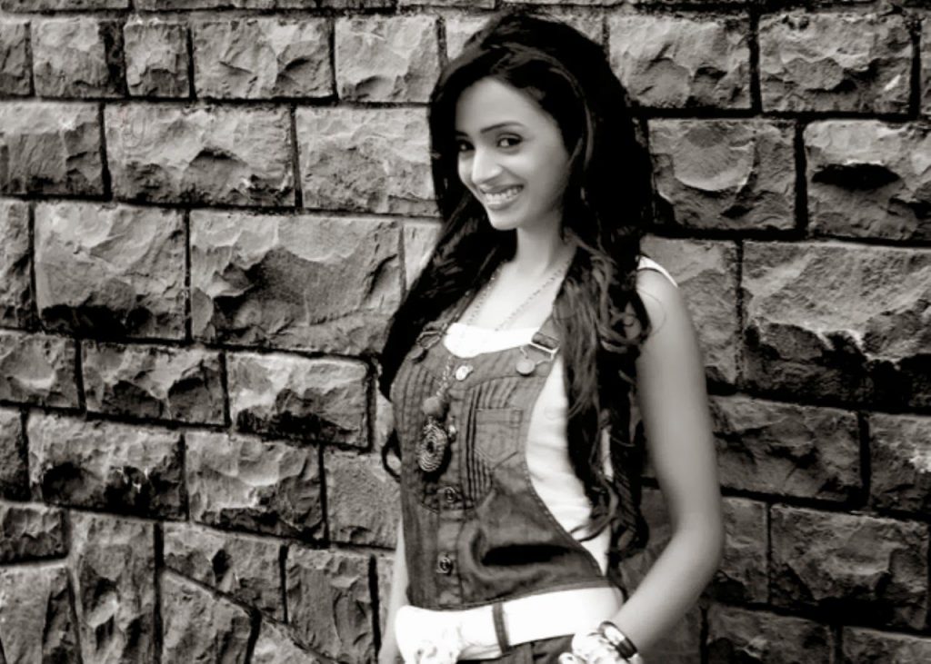 Parul Chauhan Black And White Pics