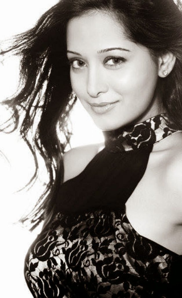 Preetika Rao Amazing Bollywood Serial Actress Images