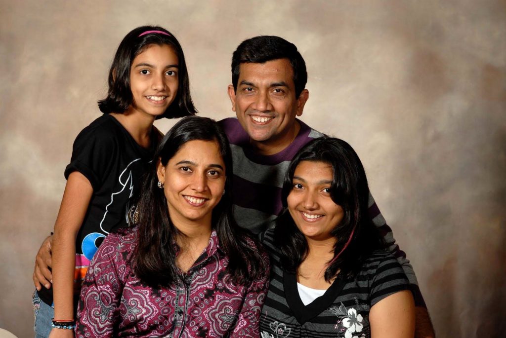 Sanjeev Kapoor Cute Family Pics