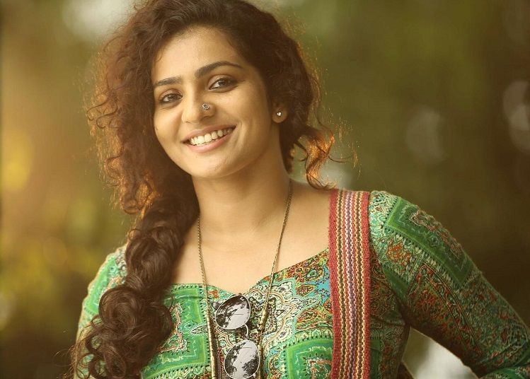 Latest Hd Images Of Parvathy